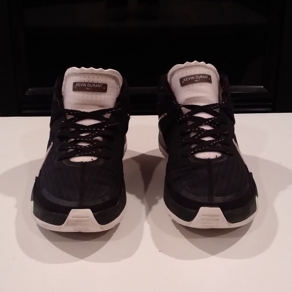 KD 13 "Team Black White" Size 8 Mens - Picture 2 of 7